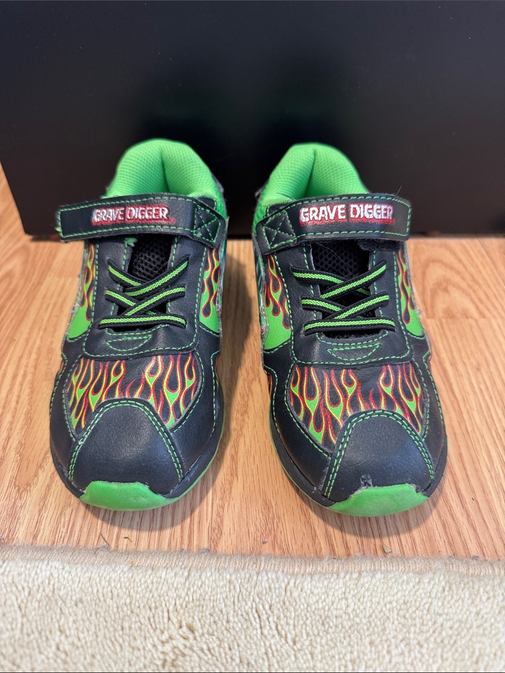 Grave Digger Kids Black & Green Flame Athletic Sneakers
